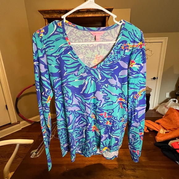 Lilly Pulitzer long sleeve top - Picture 1 of 2